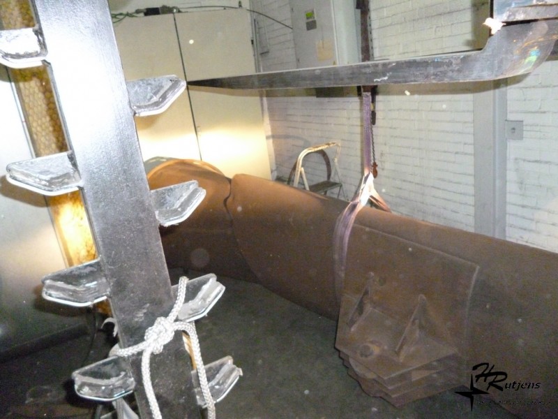 Foto: Reparatie Naverbrander